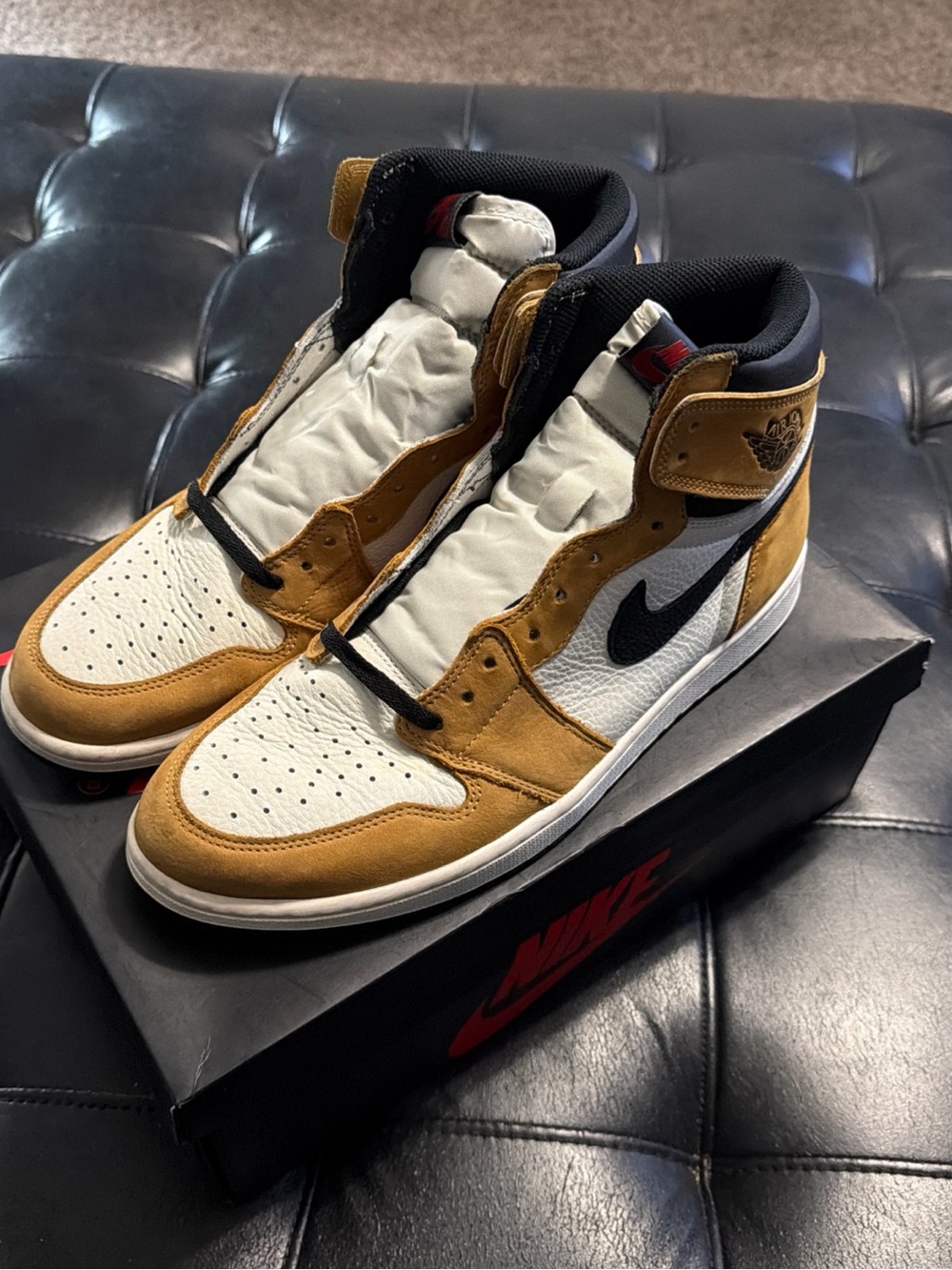 Jordan High-Top Sneakers in Mustard/White/Black